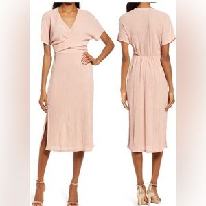 Floret Studios Phoebe V-Neck Midi Dress – Peach Beige